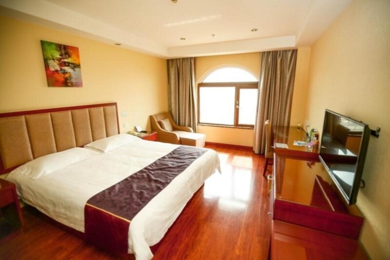 Greentree Inn Shandong Qingdao Wuyishan Road Jiashike Shopping Center Business Hotel Zewnętrze zdjęcie